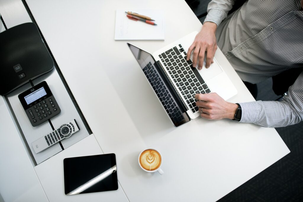 comment commencer le business